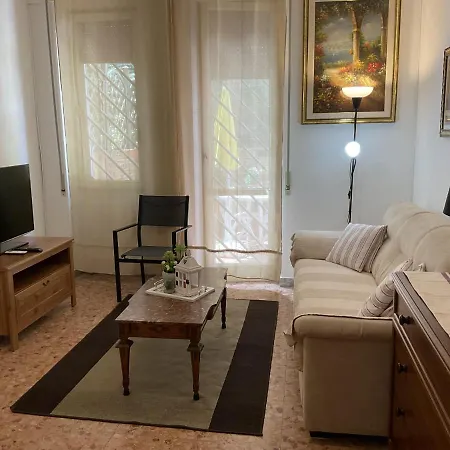 Lungotevere Vacation Nest Apartment Rome